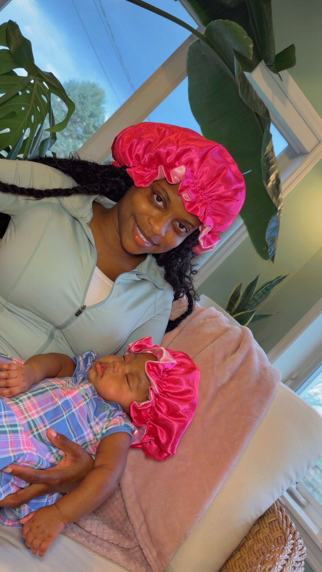 Mommy&Me bonnet